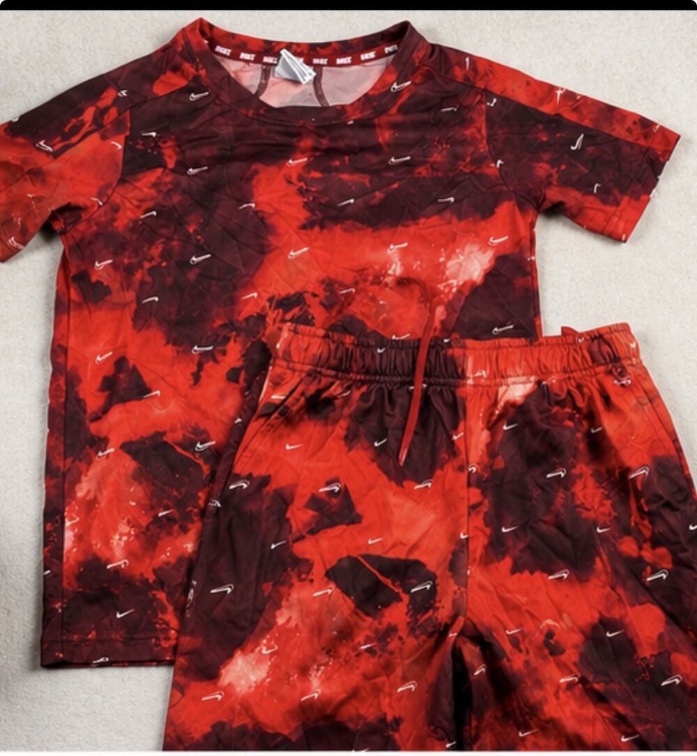 Nike Boys L Dri FIT Red Black Swoosh Print Shirt Shorts 2 Piece Set